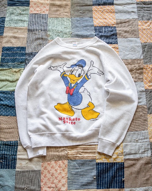 Rare 1980&#039;s Champion Donald Duck Univ. Sweatshirt (100-105size)